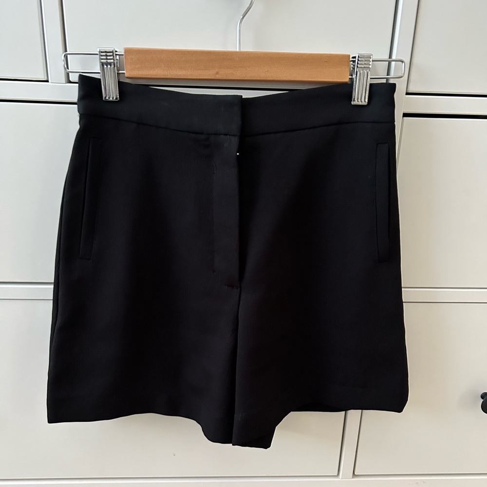 Wilfred black dress shorts Sz 2